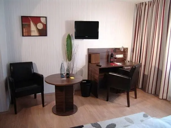 Landhotel Wolfschlugen - Oda