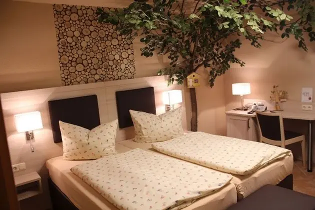 Landhotel Zum grünen Baum - Oda