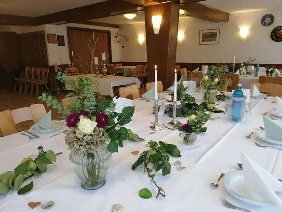 Landgasthaus zur Brücke - Yerinde Yemek