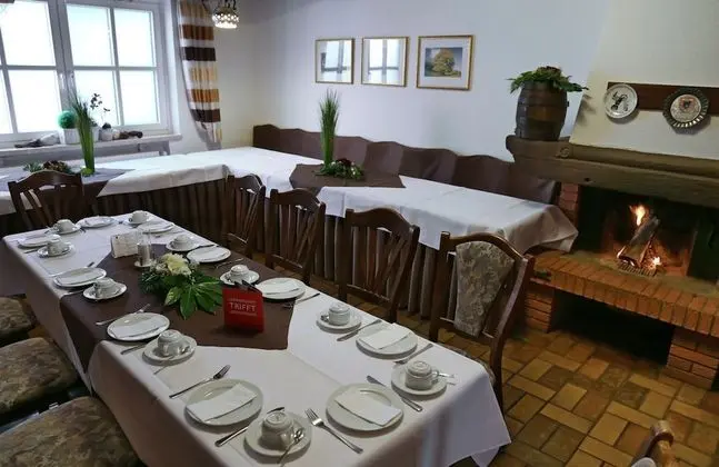 Landgasthaus Zur Linde - Yerinde Yemek