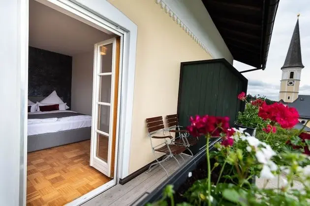 Landgasthof Hittenkirchen - İç Mekan