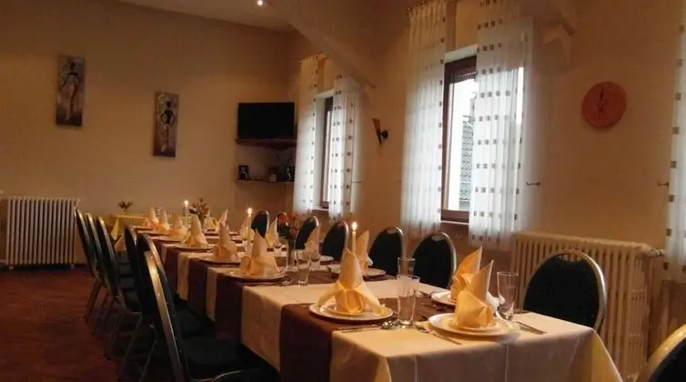Landgasthof Schneller - Yerinde Yemek