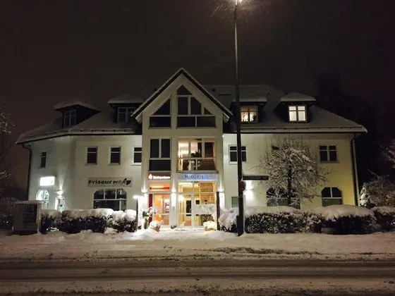 Hotel Landhaus Ambiente - Dış Mekan