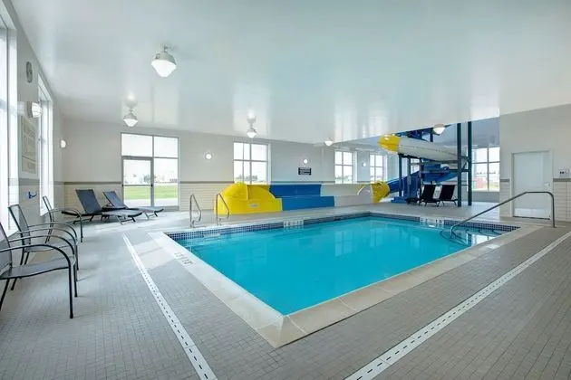 THE Landing Hotel & Conference Center - Havuz