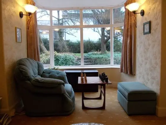 Landing Cottage Guest House - İç Mekan