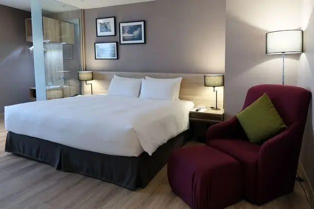 LANDIS INN CHUHU