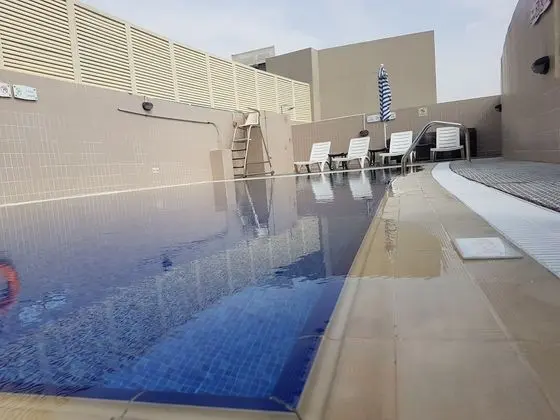 Landmark Grand Hotel - Havuz