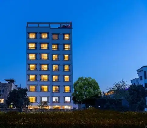 Hotel Landmark Kathmandu - 1