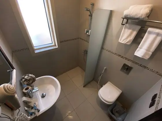 LANDMARK HOTEL - SARI - Banyo Tipleri