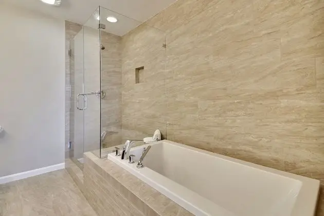 Lands End 52 - Banyo Tipleri