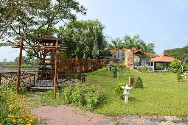 Lang Noi Tan Lap Hotel - Dış Mekan