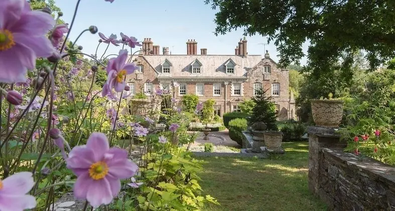 Langdon Court Hotel