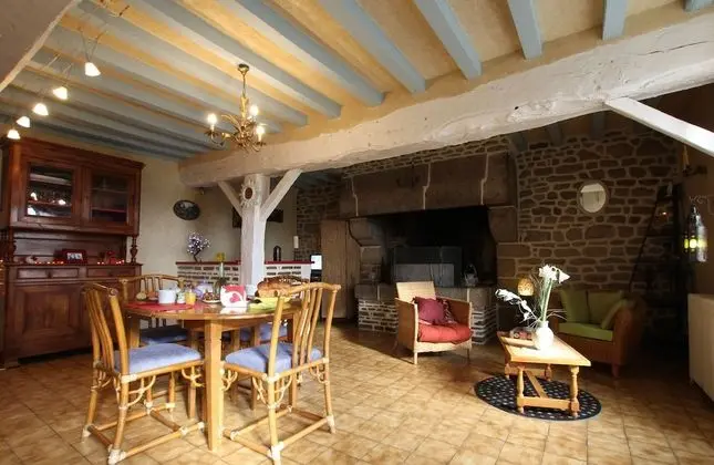 l'Angeviniere, maison d'hotes - Lobi