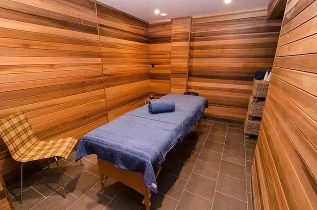 Langley Hotel Tango - Spa