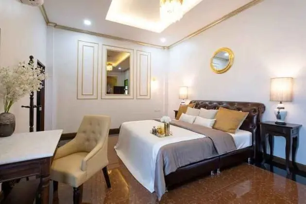 Lanna Kamin Pool Villa Airport - Oda