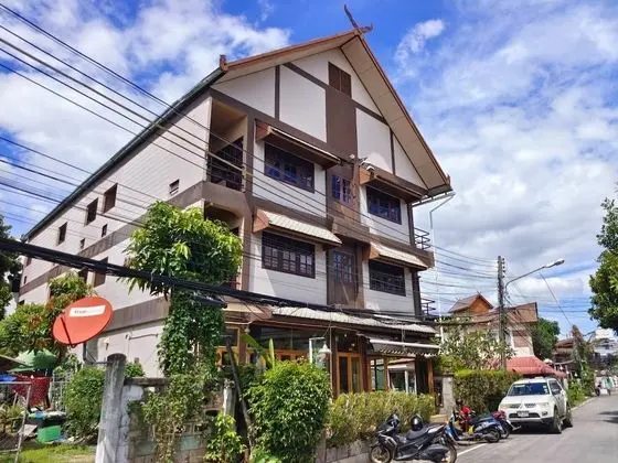 Lanna Oriental Boutique Wualai