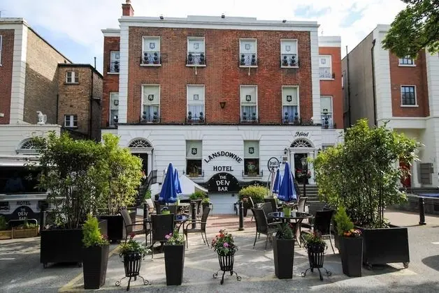 Lansdowne Hotel