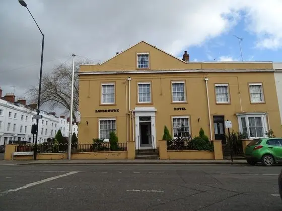 Lansdowne hotel