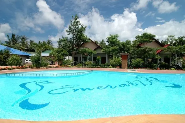 Lanta Emerald Bungalow - Havuz