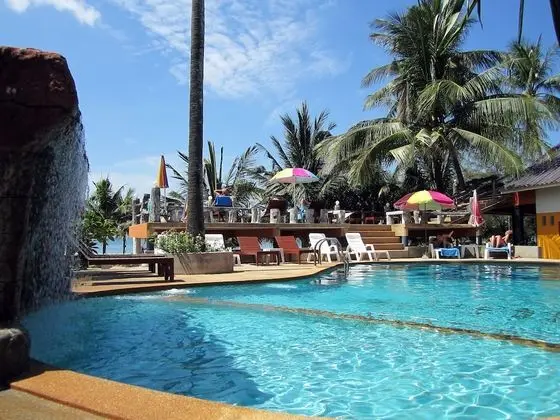Lanta Il Mare Beach Resort