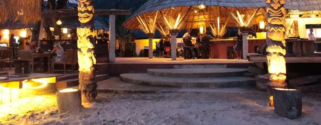 Lanta Island Resort- -