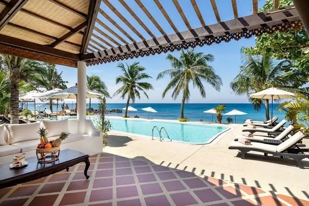 Lanta Palace Beach Resort and Spa - Havuz