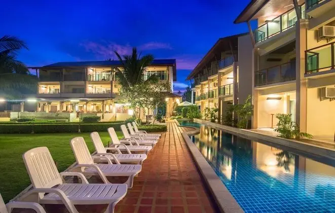 Lanta Pura Beach Resort