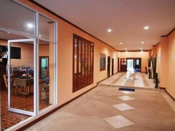 Lanta Sabai Hotel & Bungalows - İç Mekan