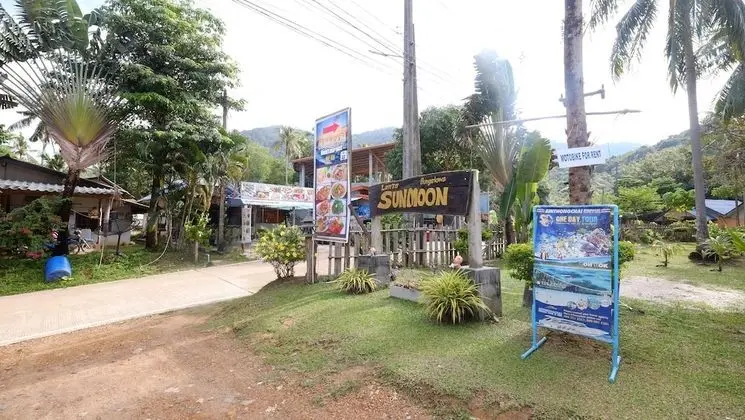 Lanta Sunmoon Bungalow - Oda