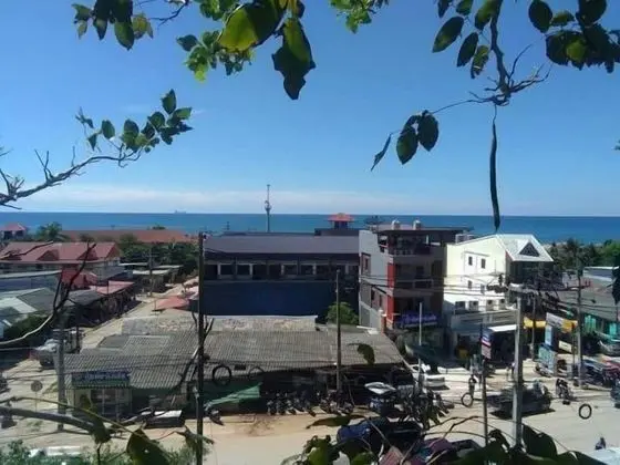 Lanta White's House