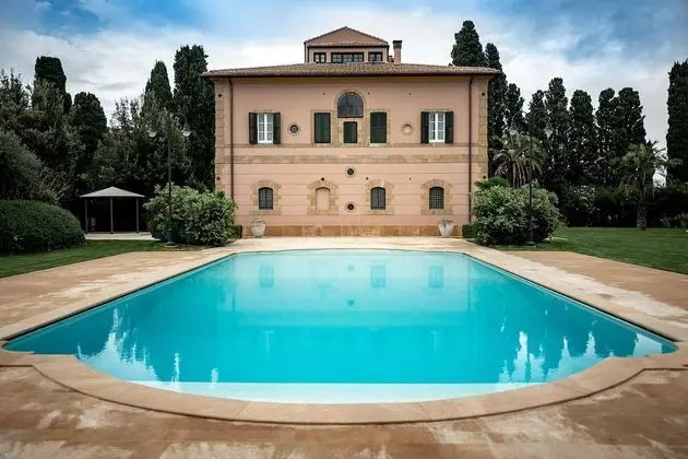 Villa Lanzirotti Luxury Property