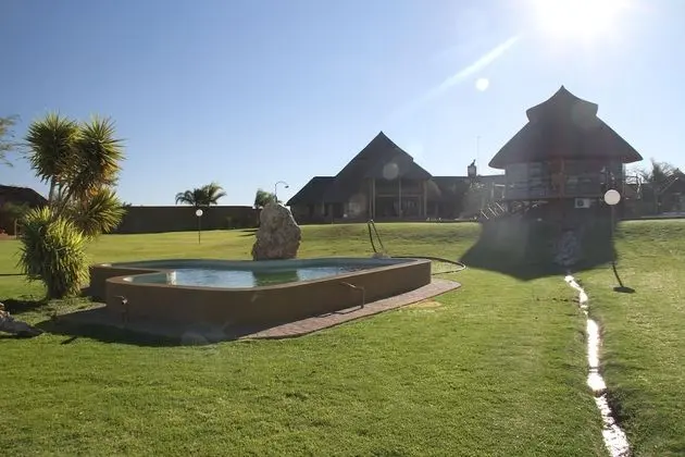 Lapa Lange Game Lodge - Havuz