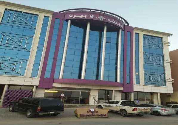 Laperla Hotel