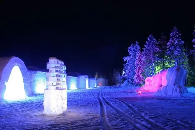Lapland Hotels Snow Village