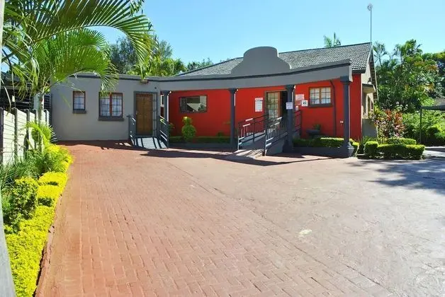 Lapologa Bed and Breakfast