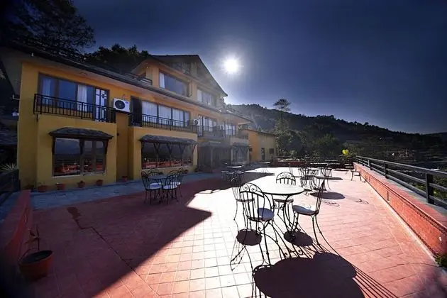 The lapsi tree resort
