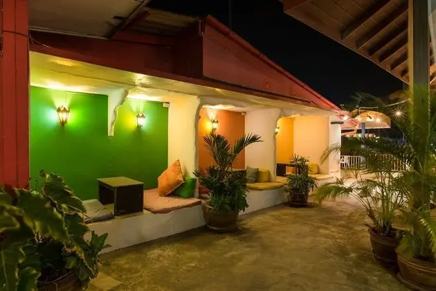 Lareena Resort Koh Larn Pattaya - Yerinde Yemek