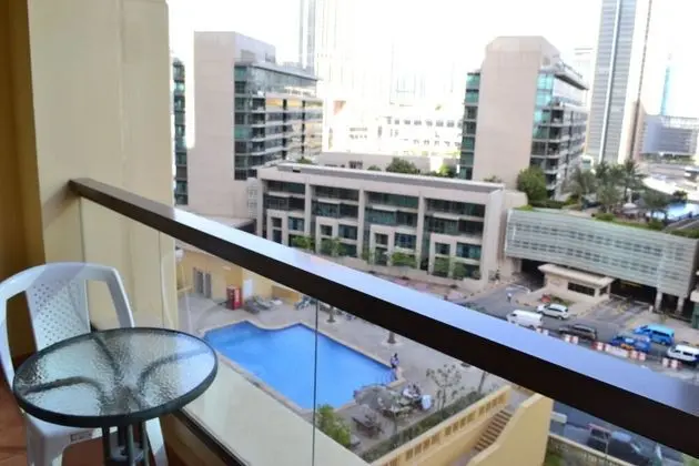 Large 1 Bed - Affordable fully furnished 1BR with balcony and a great marina view! - LSE - Dış Mekan