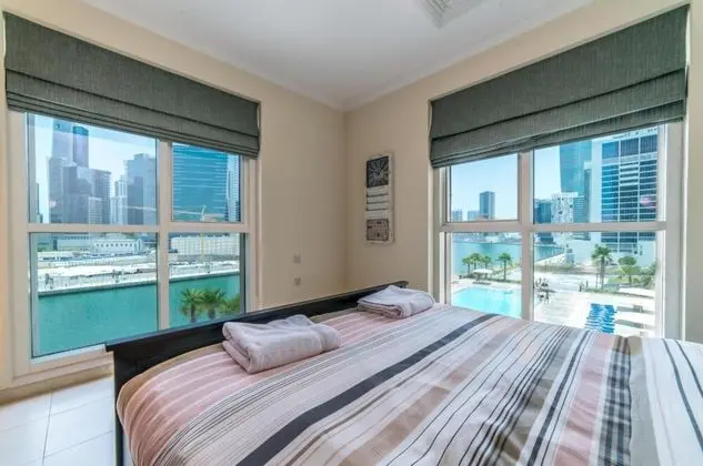 Large 1 Bed Business Bay Canal - Oda