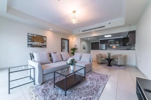 Large 1 Bed Business Bay Canal - Oda