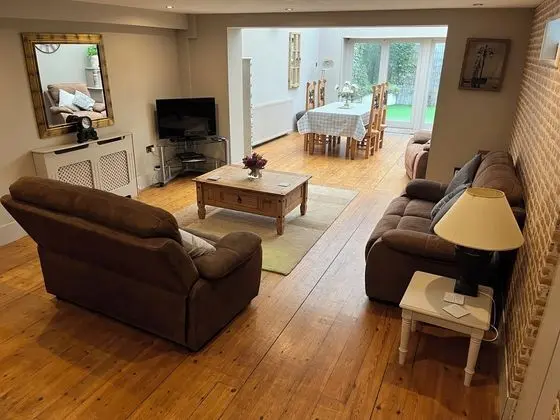 Large 2-bed House Derbyshire off Chatsworth rd - Öne Çıkan Resim