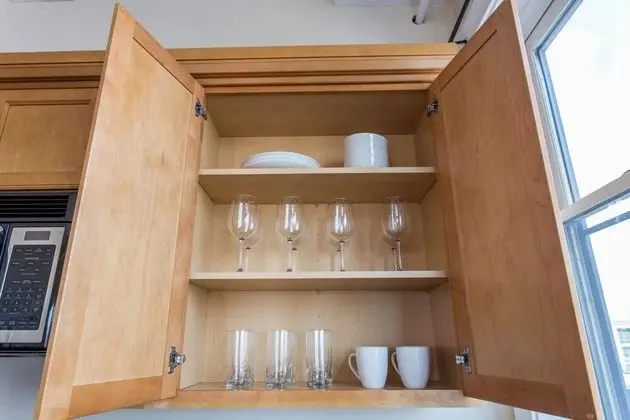 Large 2 BR/ 2BA Duplex in City Center by Domio - Mutfak