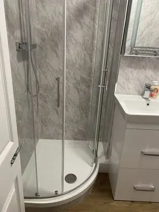 Large 3 bed House Sleep 10 Anfield Liverpool - Banyo Tipleri