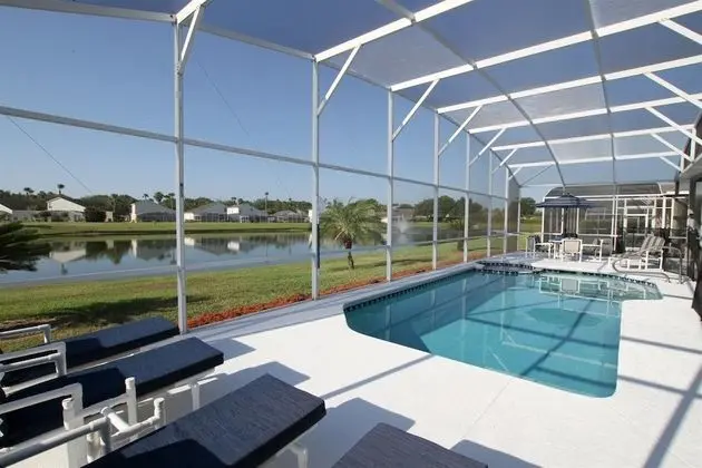 Large 5 bed Villa With South Facing Pool Overlooking Water - Öne Çıkan Resim