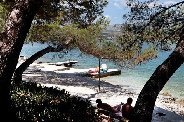 Large Apartment w. big Terrace, Next to the Beach - Plaj