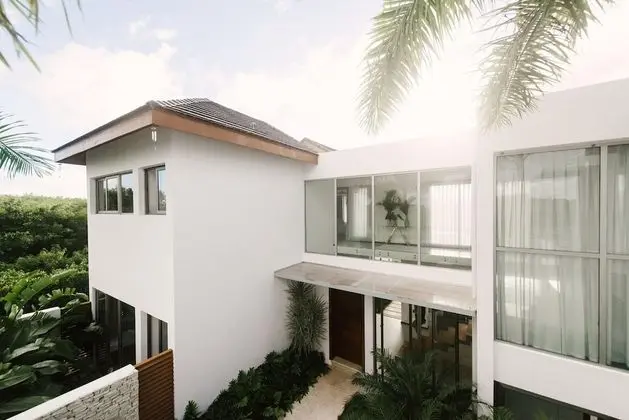 Large Cap Cana Villa at Yarari - With Chef Maid Golf Cart Pool 1