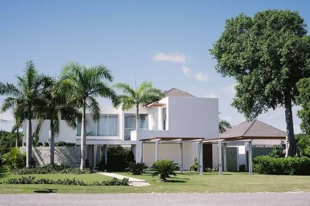 Large Cap Cana Villa at Yarari with Pool - Dış Mekan