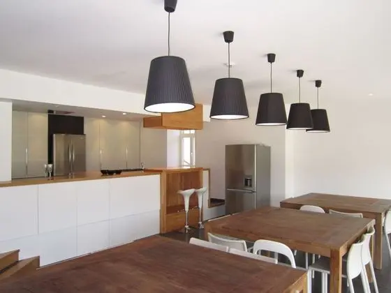 Large Cozy Cottage With Home Cinema, Situated in a Quiet Location - Yerinde Yemek