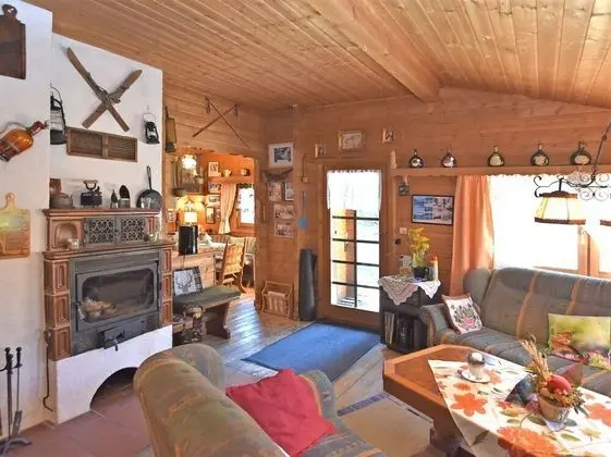 Large Holiday Home in Battenhausen With Garden - Oda Düzeni
