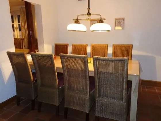 Large Holiday Home in Beautiful Sauerland With Garden, Sauna and Much More - Yerinde Yemek